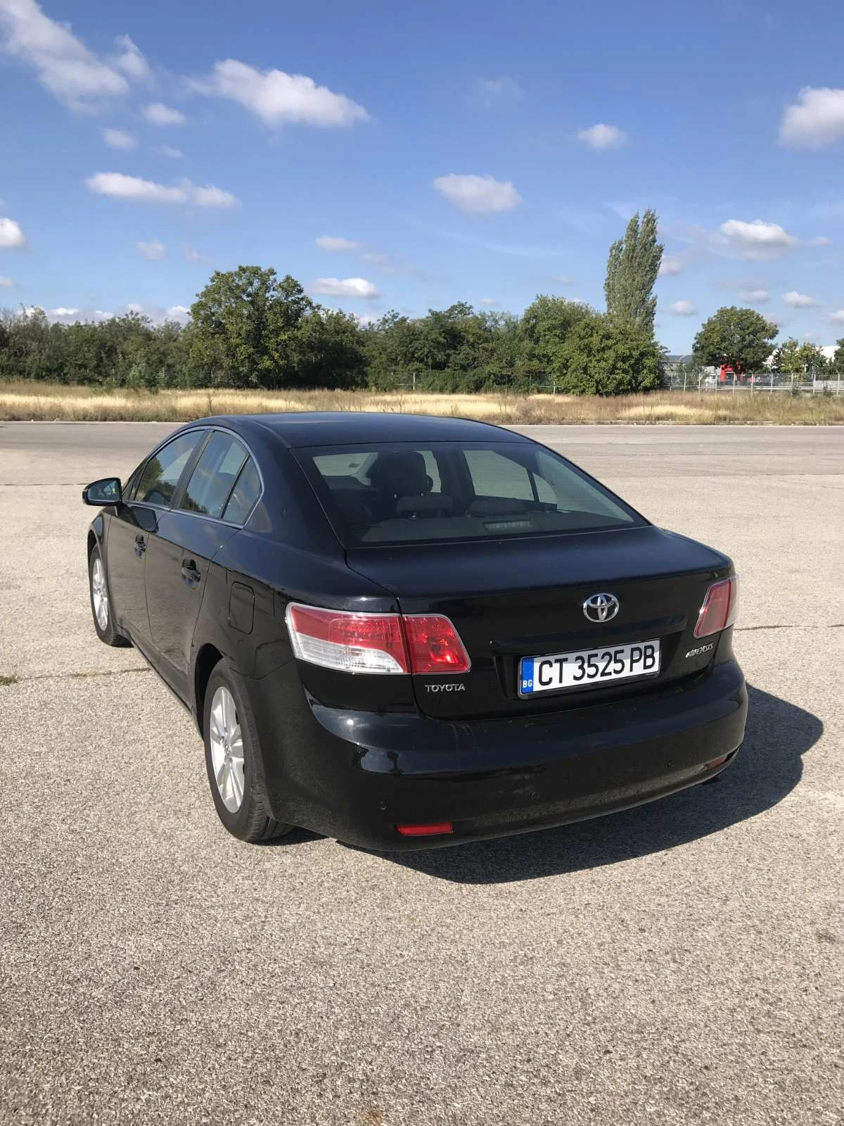 Toyota Avensis 2000 D4D  - изображение 2