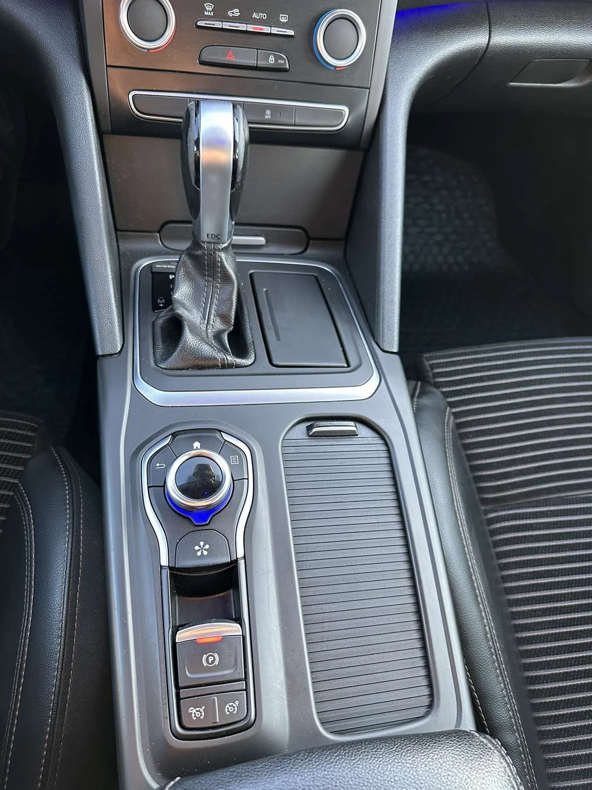 Renault Talisman 1.6DCI-130к.с. | Mobile.bg — изображение 12