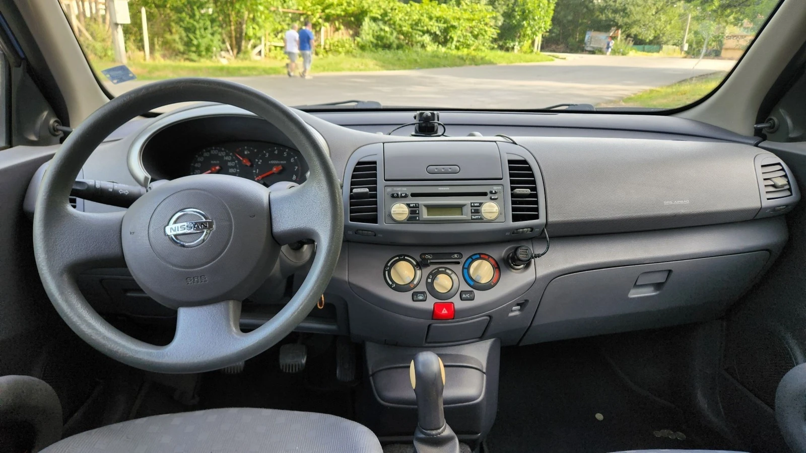 Nissan Micra 1.2 - изображение 8