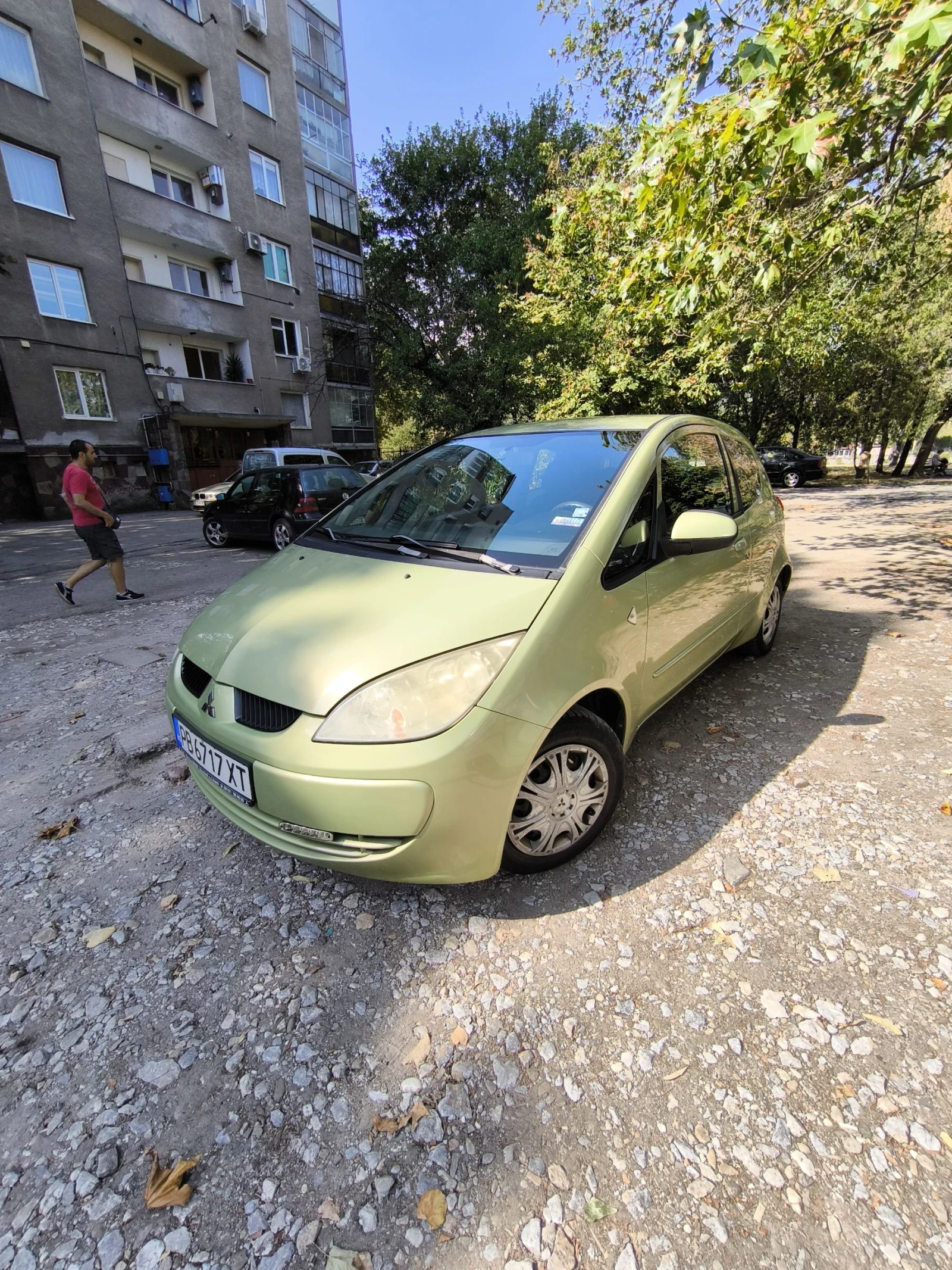 Mitsubishi Colt 1.3 бензин с климатик и регистрация - изображение 10