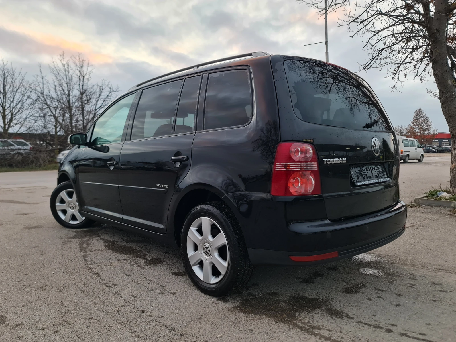 VW Touran УНИКАТ 1.9d/105hp/7m - изображение 5