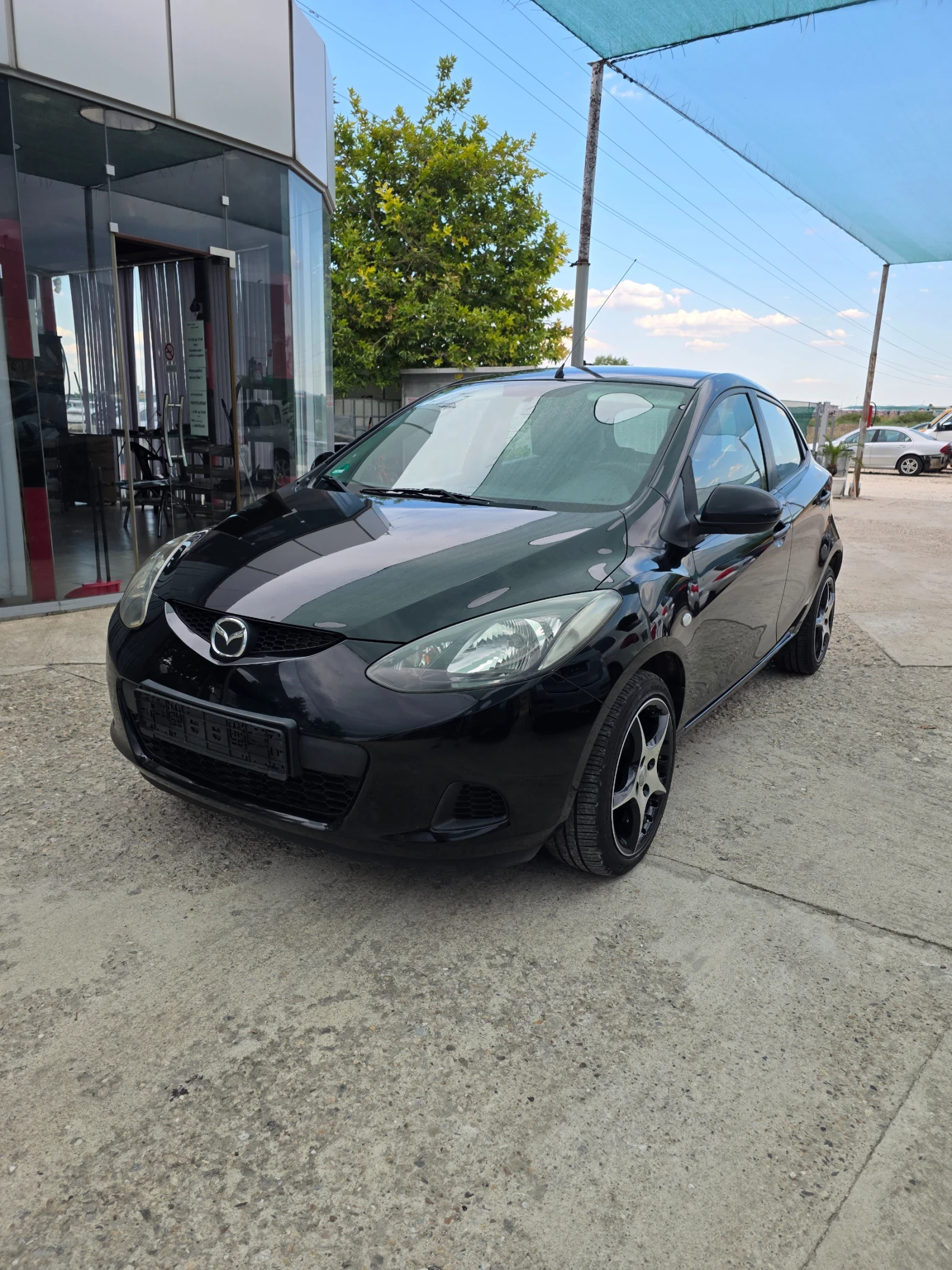 Mazda 2 1.3 75к.с. | Mobile.bg — изображение 1