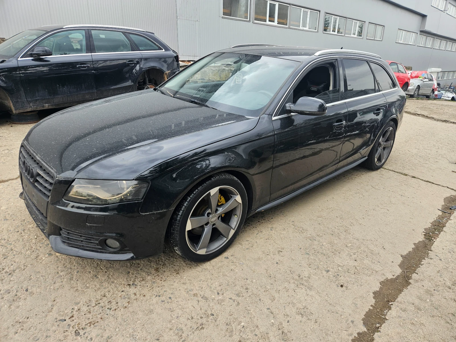 Audi A4 2.0dizel 143ks 2010god  S-LAIN - изображение 4