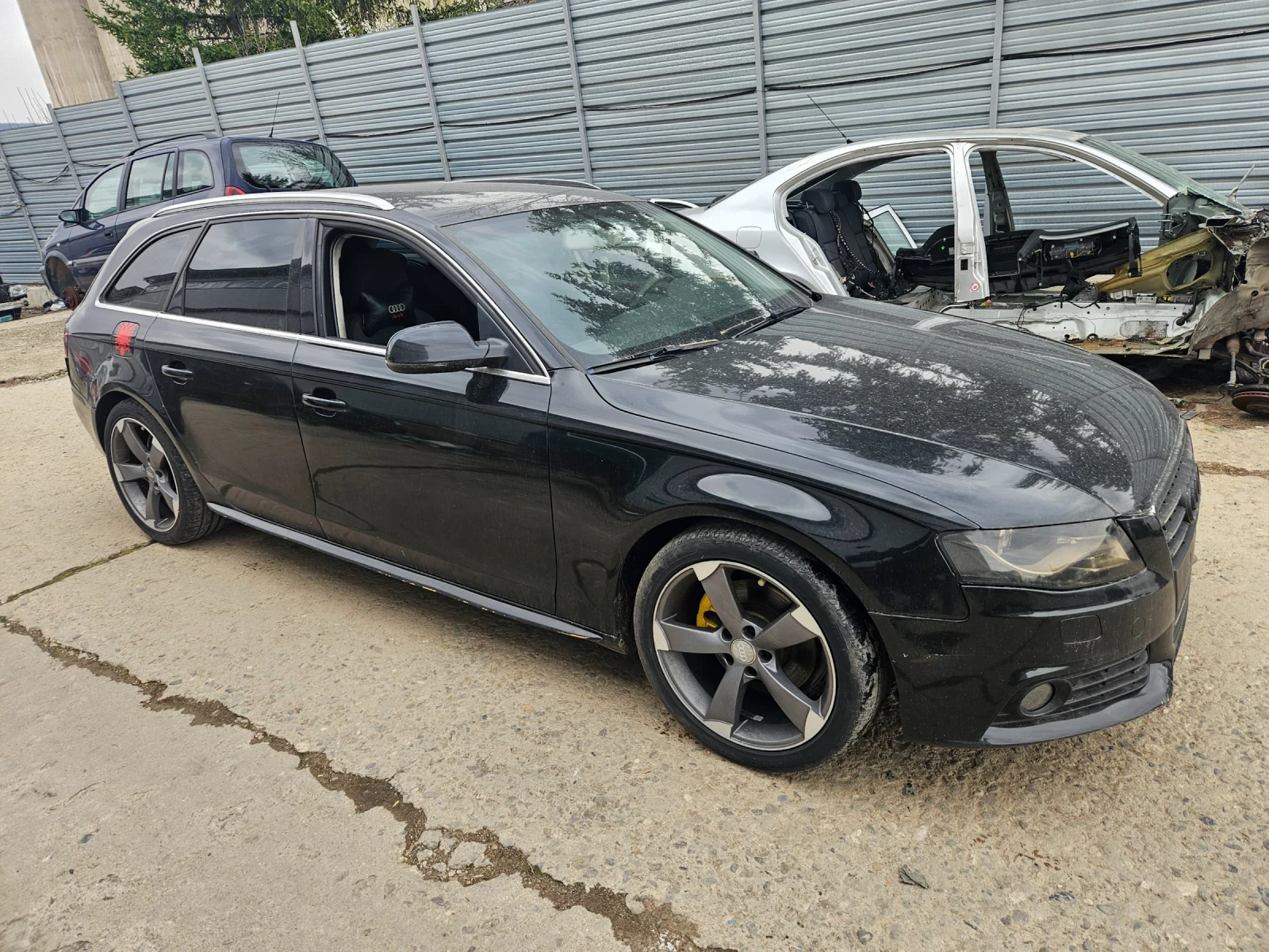 Audi A4 2.0dizel 143ks 2010god  S-LAIN - изображение 3