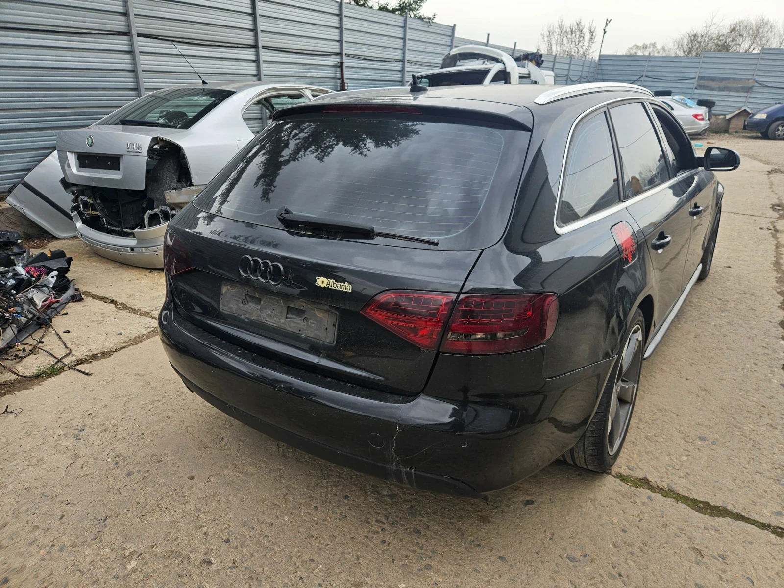 Audi A4 2.0dizel 143ks 2010god  S-LAIN - изображение 6