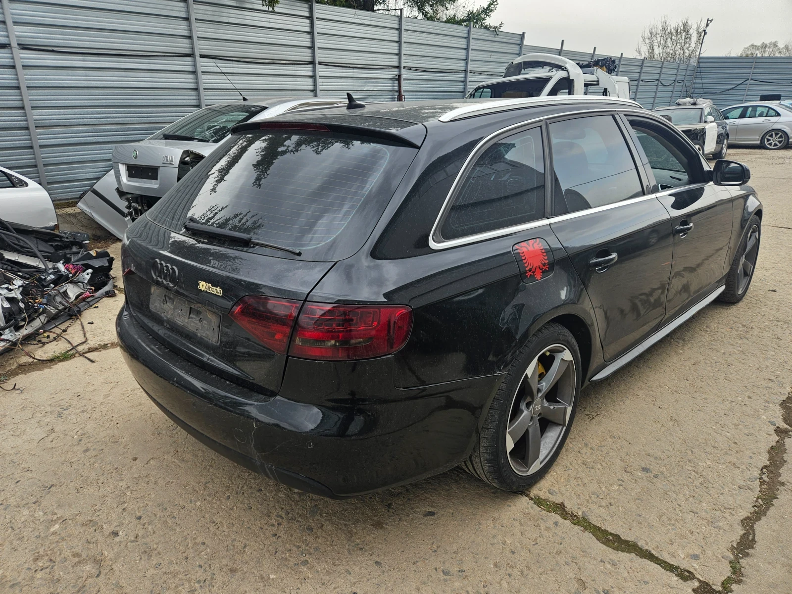 Audi A4 2.0dizel 143ks 2010god  S-LAIN - изображение 8