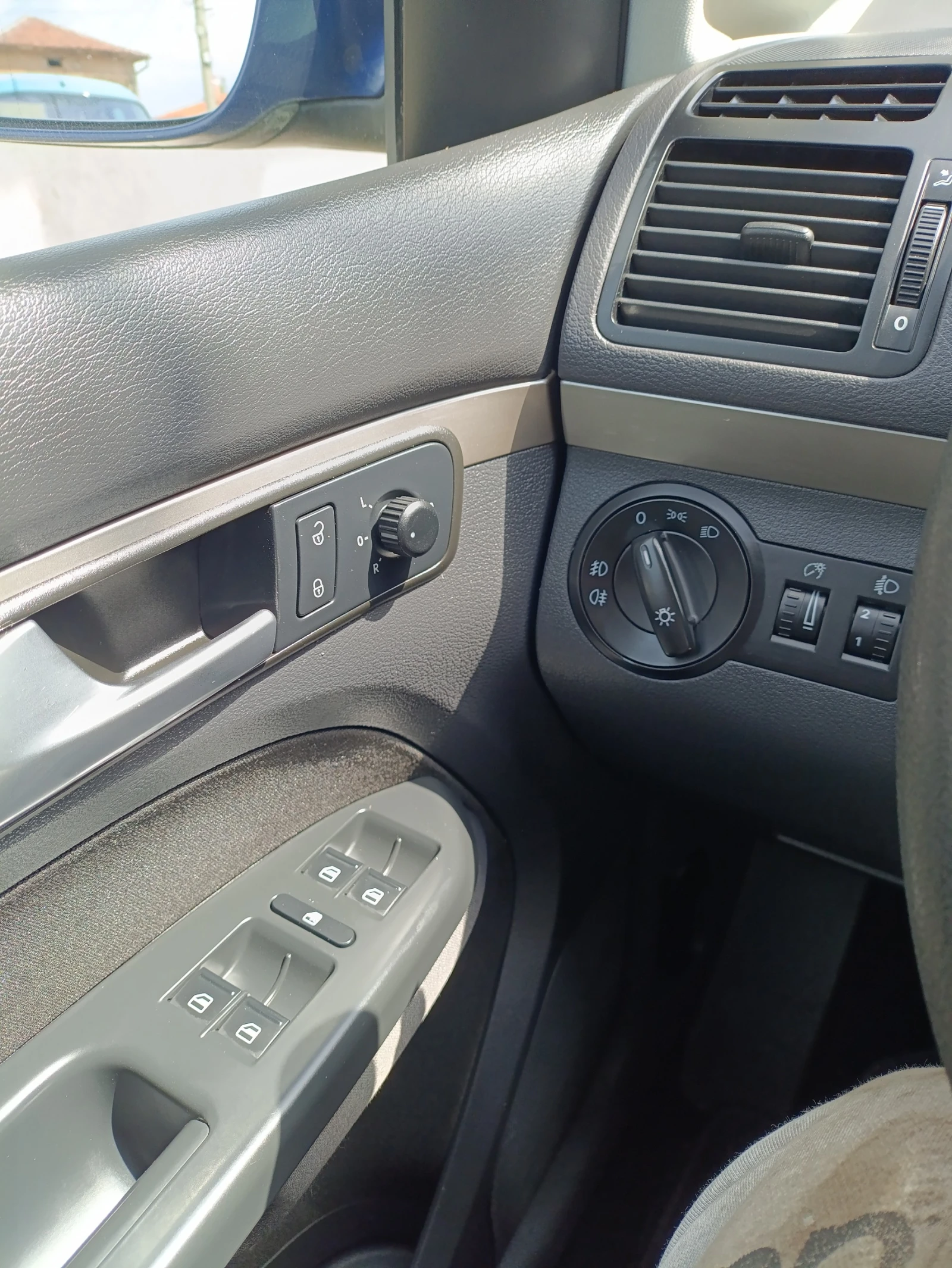 VW Touran  - изображение 6