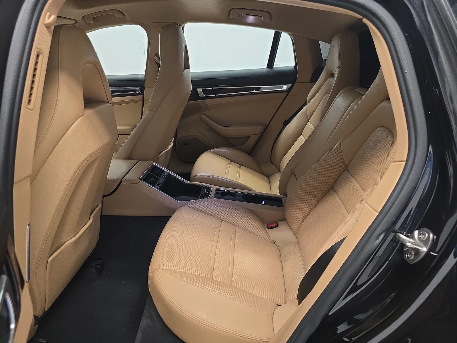 Porsche Panamera FACE* 360* Дистроник* BOSE * Обдухване!*  - изображение 8