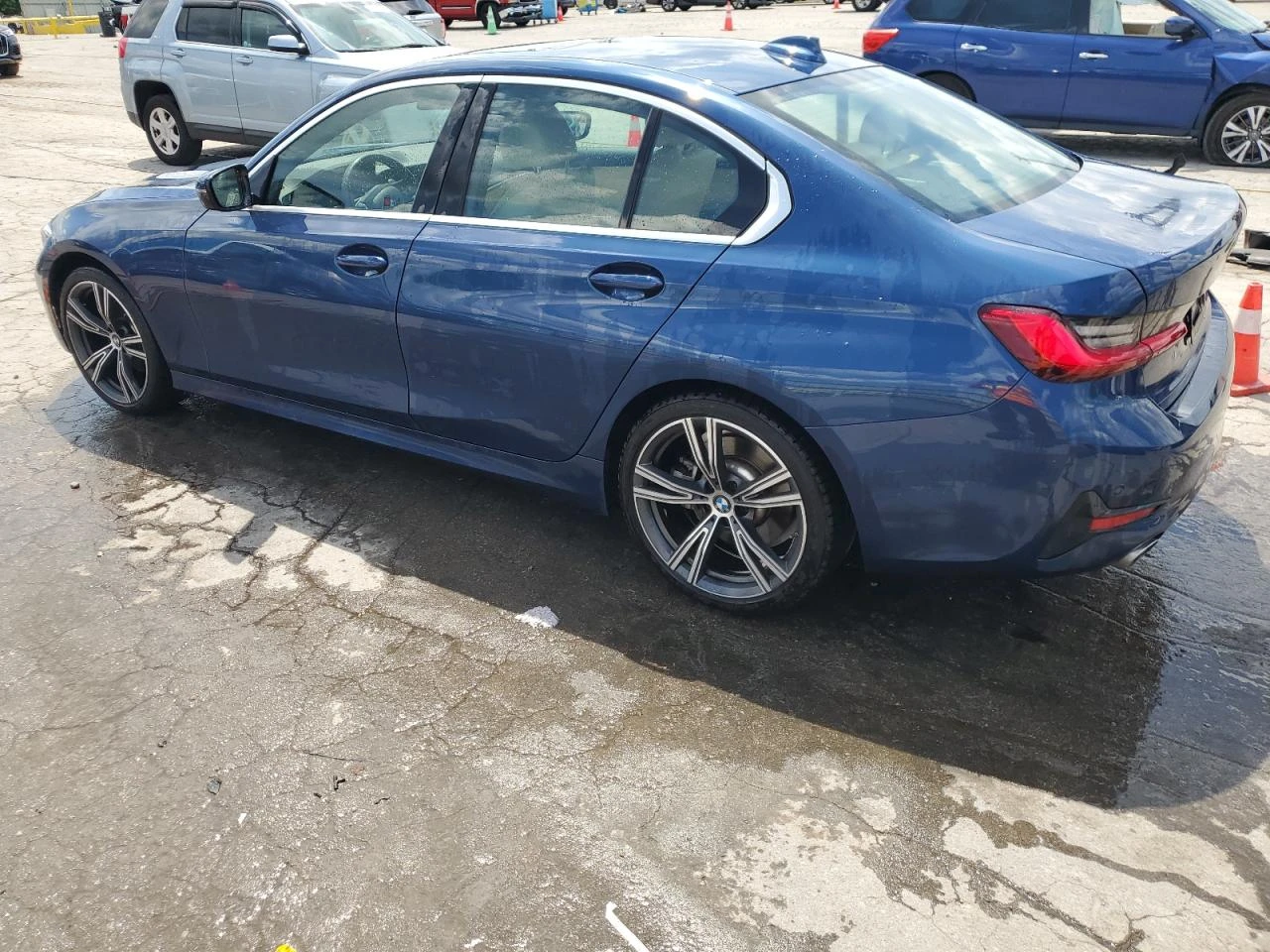 BMW 330 LASER LED/ПОДГРЕВ/ПАНОРАМА - изображение 6