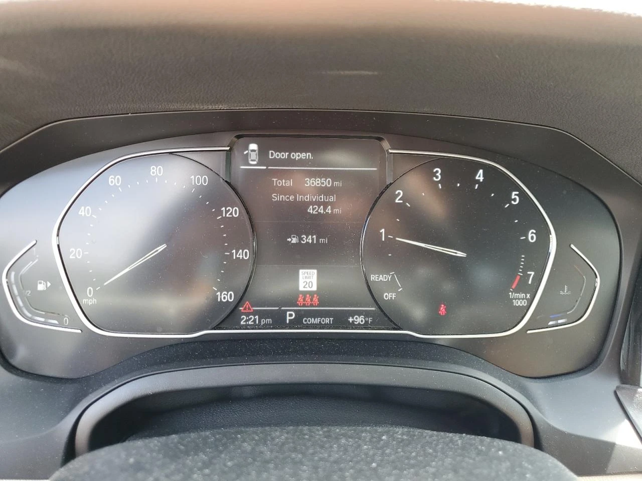 BMW 330 LASER LED/ПОДГРЕВ/ПАНОРАМА - изображение 9