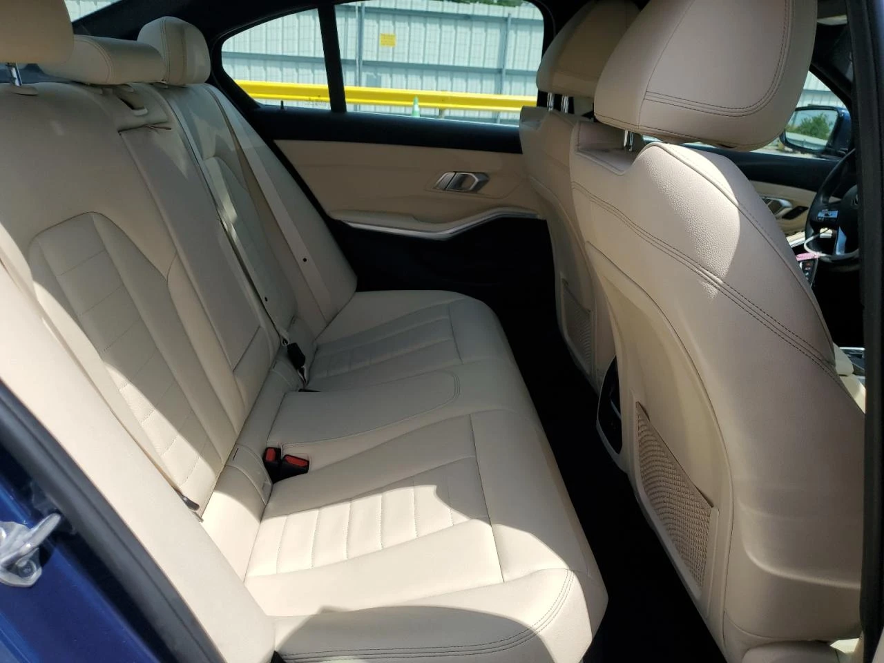 BMW 330 LASER LED/ПОДГРЕВ/ПАНОРАМА - изображение 10
