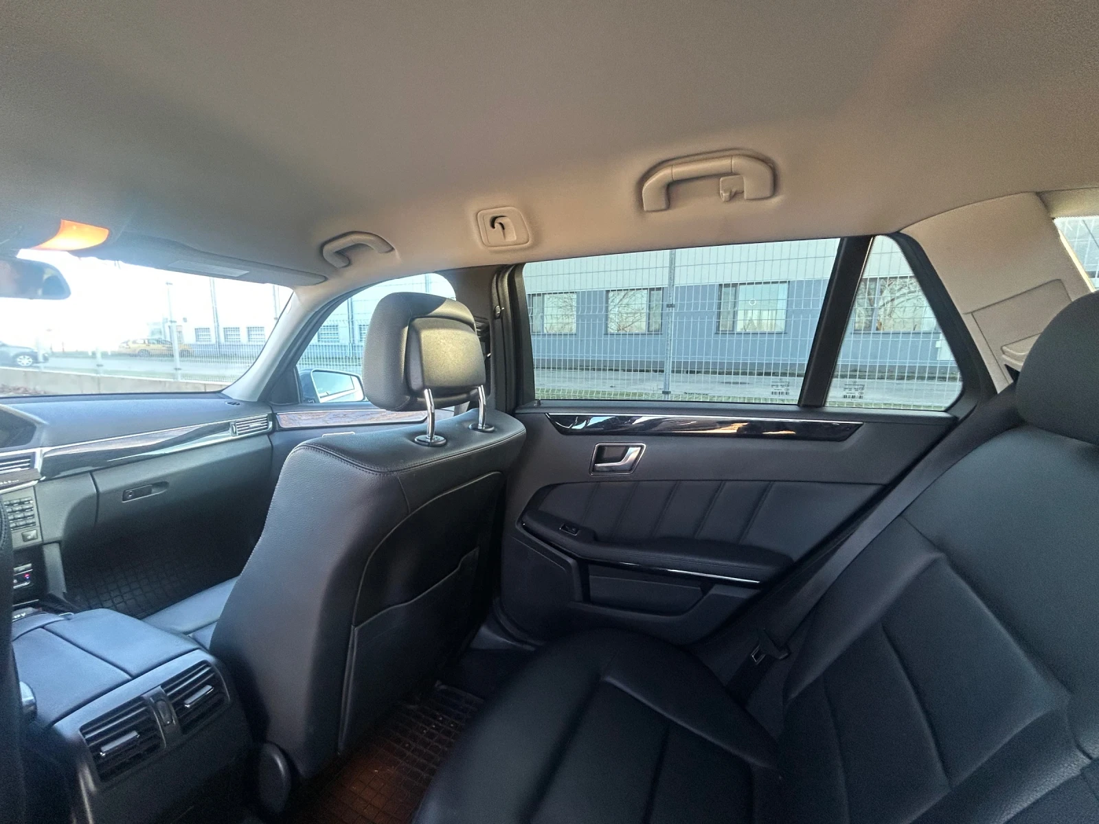 Mercedes-Benz E 350 AIRMATIC 4x4 CDI | Mobile.bg � ����������� 14