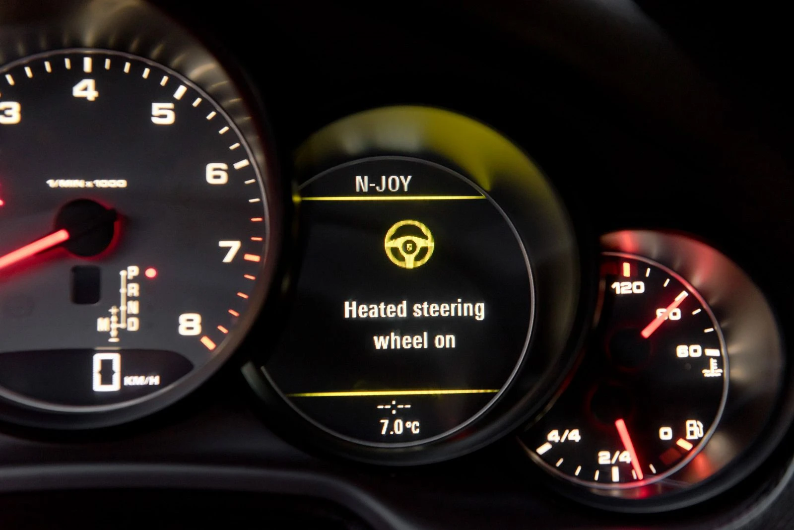 Porsche Panamera 4S GTS | Mobile.bg � ����������� 14