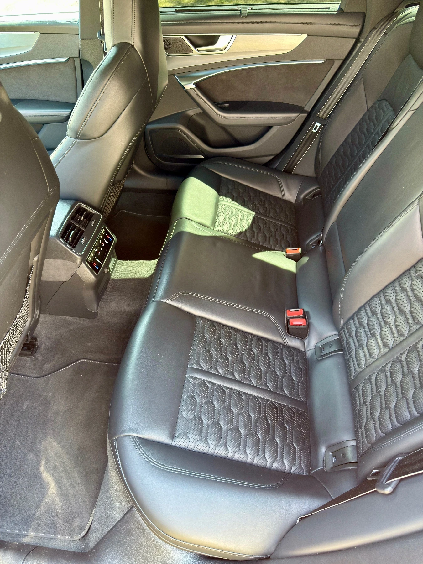 Audi Rs6 Керамика/Bang&Olufsen, снимка 12 - Автомобили и джипове - 55398885
