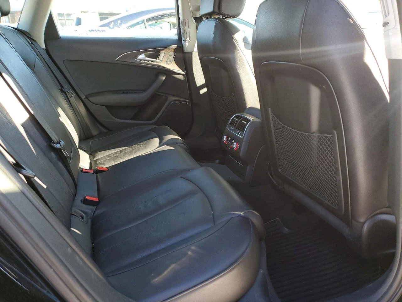 Audi A6 Premium Plus* Подгреви* Bose* Клип на мотора - изображение 10