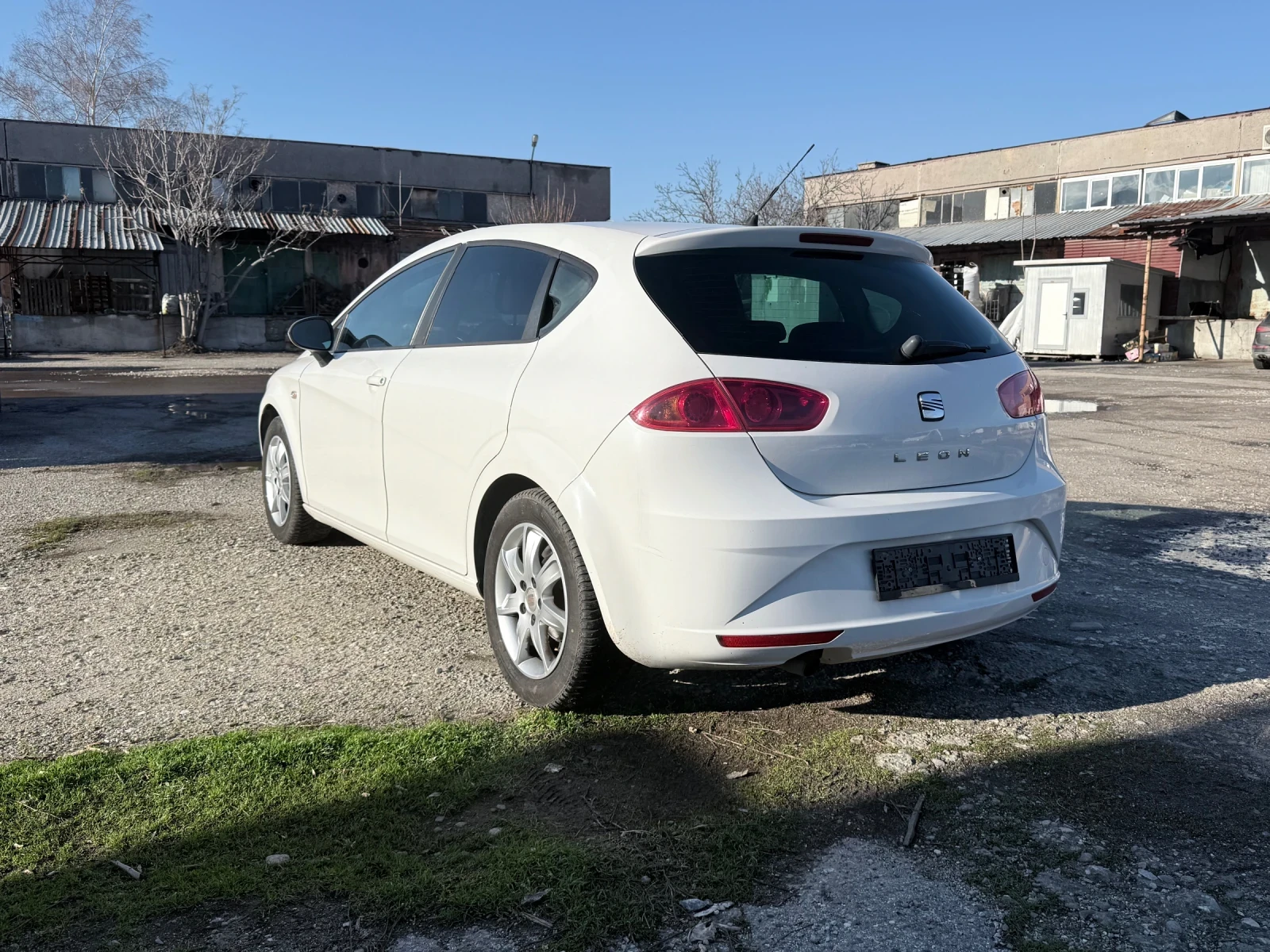 Seat Leon 1, 6 tdi  - изображение 4