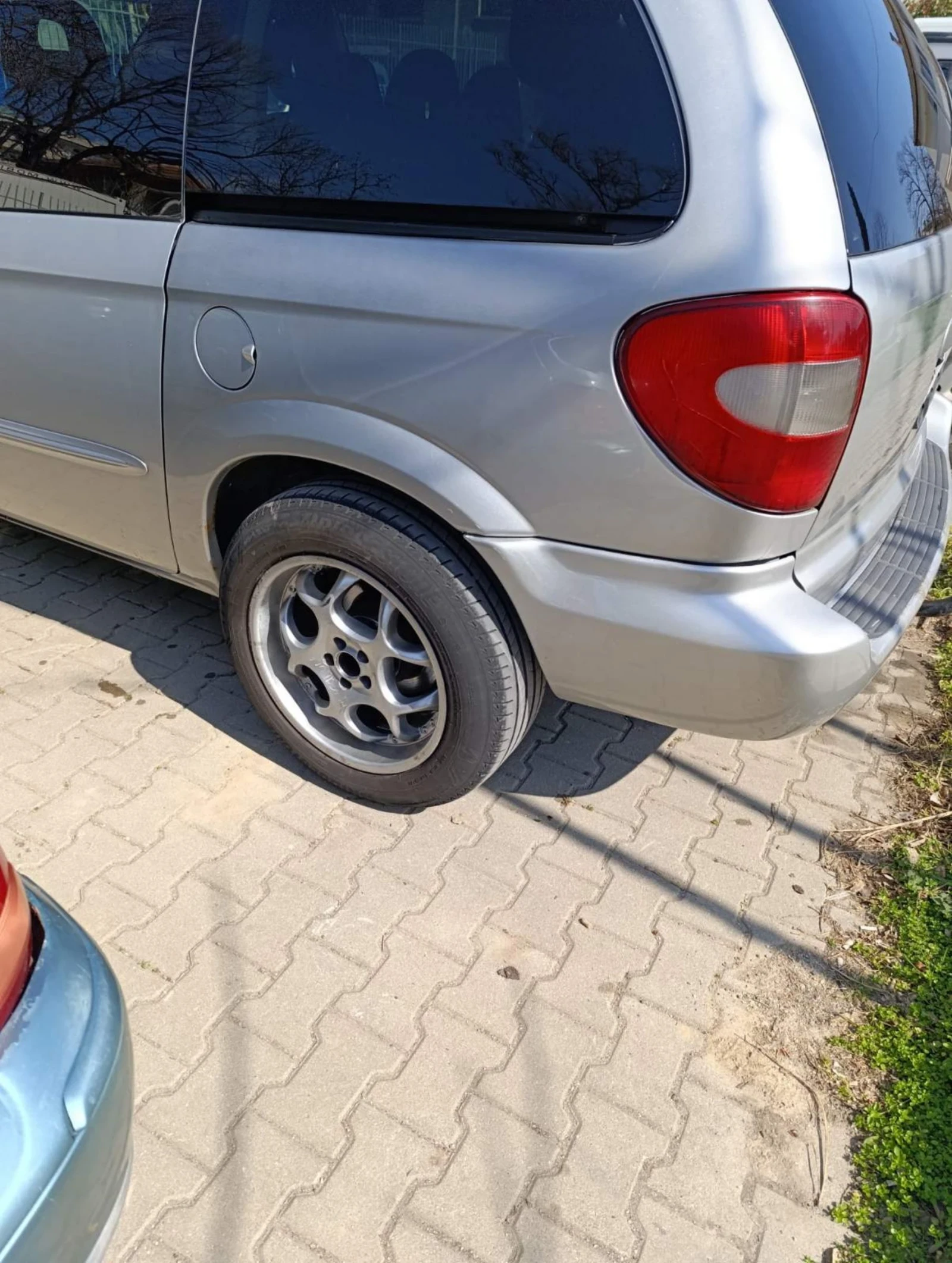 Chrysler Voyager | Mobile.bg � ����������� 12