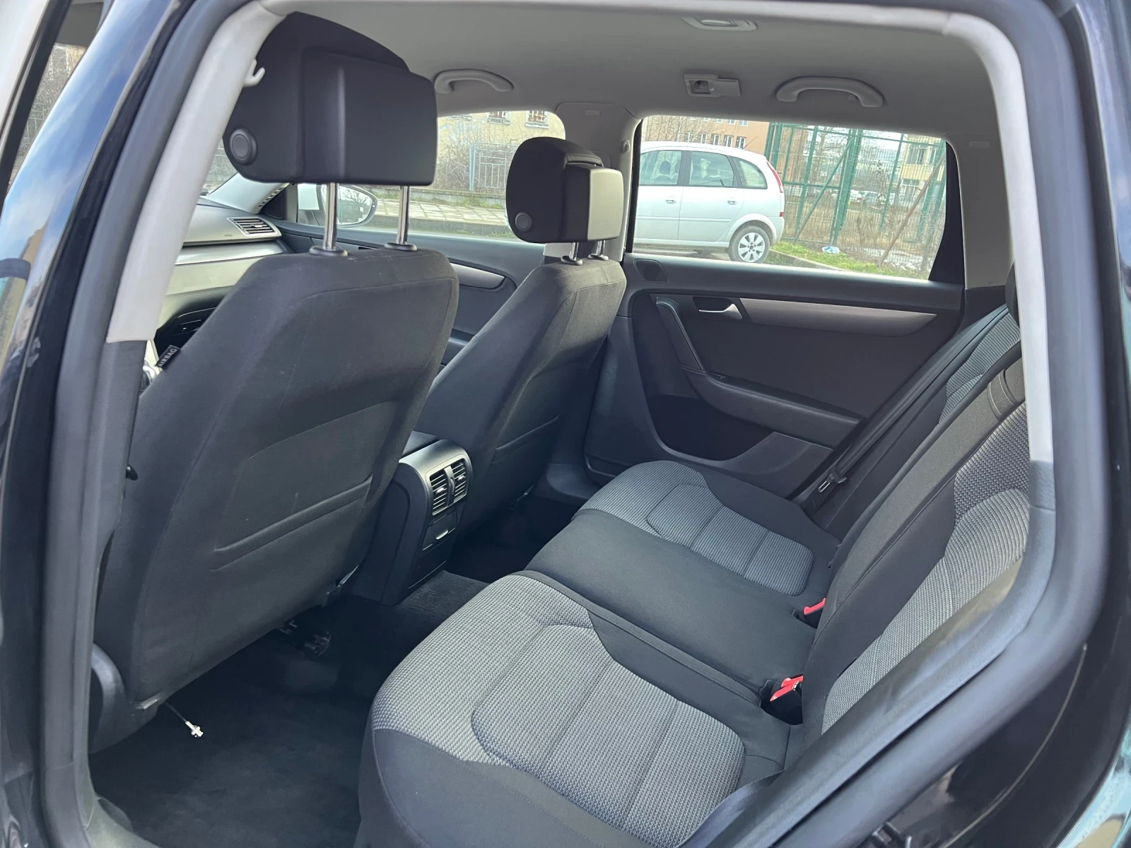 VW Passat 1.4TSI-МЕТАН, снимка 11 - Автомобили и джипове - 53837036