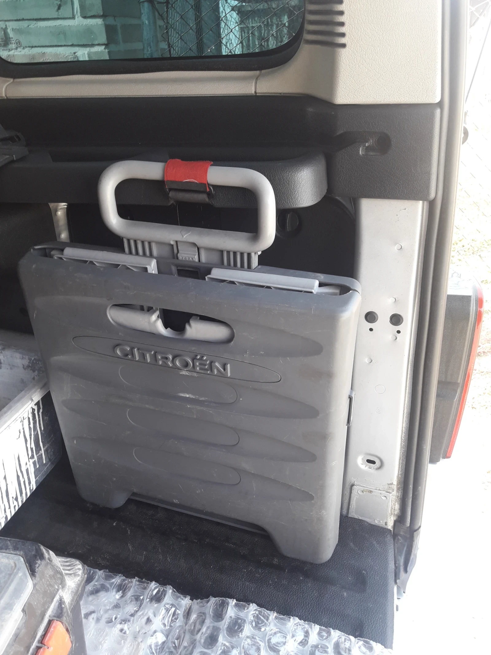 Citroen Berlingo, снимка 3 - Автомобили и джипове - 54159198