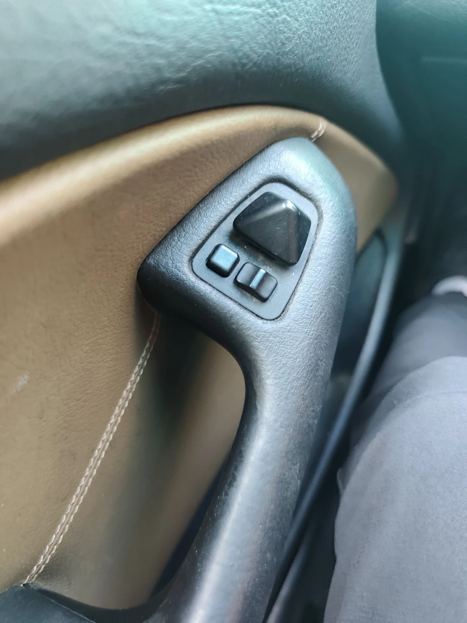 BMW 320, снимка 14 - Автомобили и джипове - 54237446