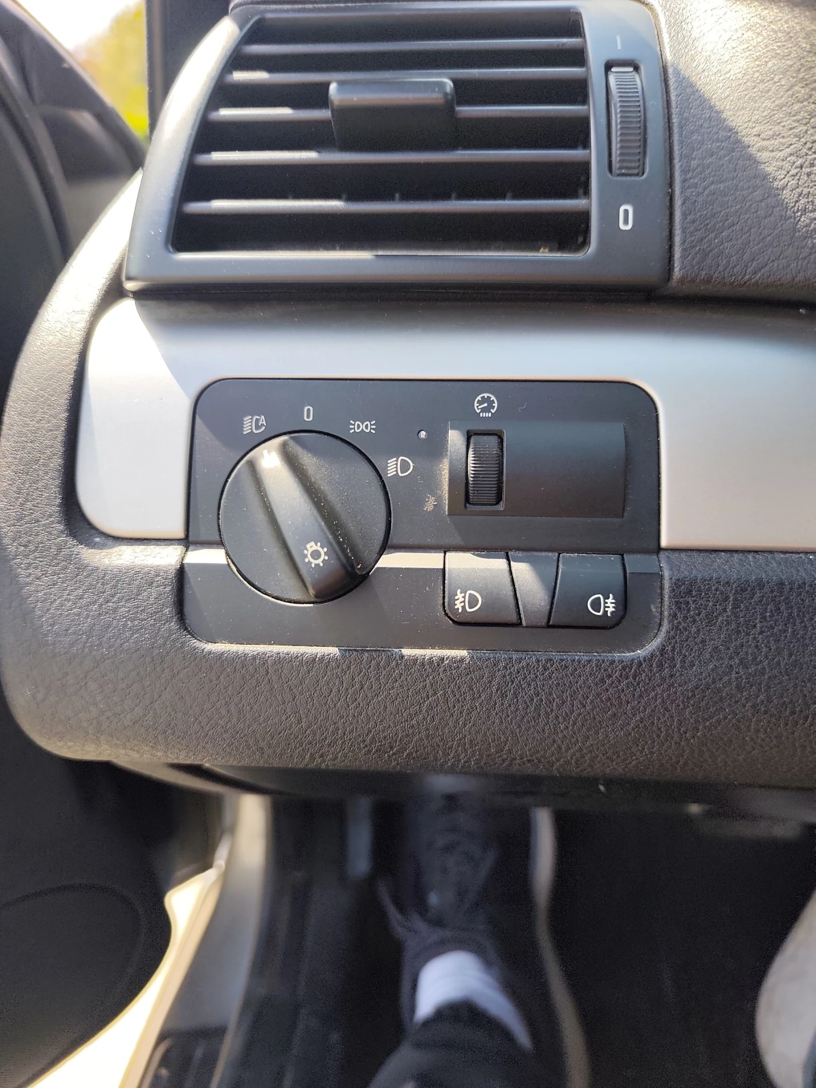 BMW 320, снимка 12 - Автомобили и джипове - 54237446