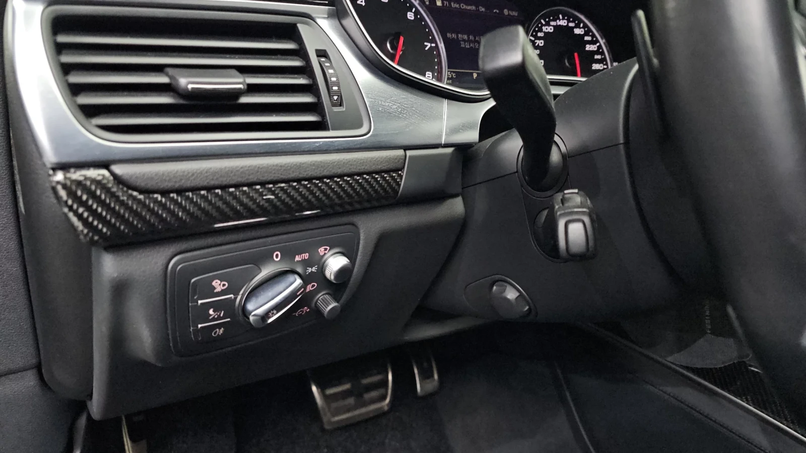 Audi Rs7 CARBON* DISTRONIK* HEAD-UP* B&O* КРАЙНА ЦЕНА, снимка 9 - Автомобили и джипове - 54378439