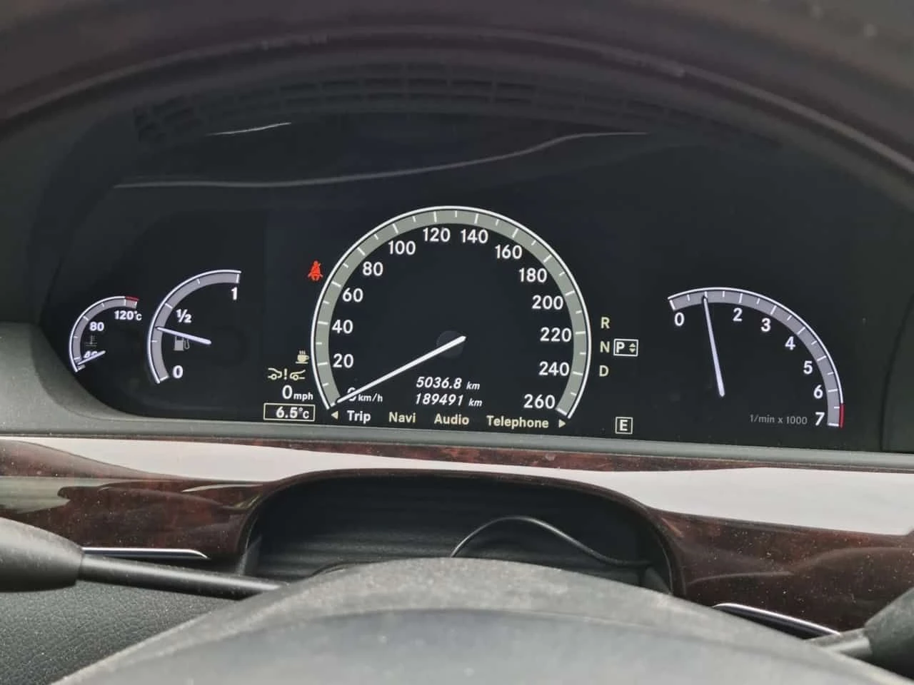 Mercedes-Benz S 550 * CARFAX * ДИСТРОНИК * ОБДУХВАНЕ * 2 КЛЮЧА * , снимка 9 - Автомобили и джипове - 54464153