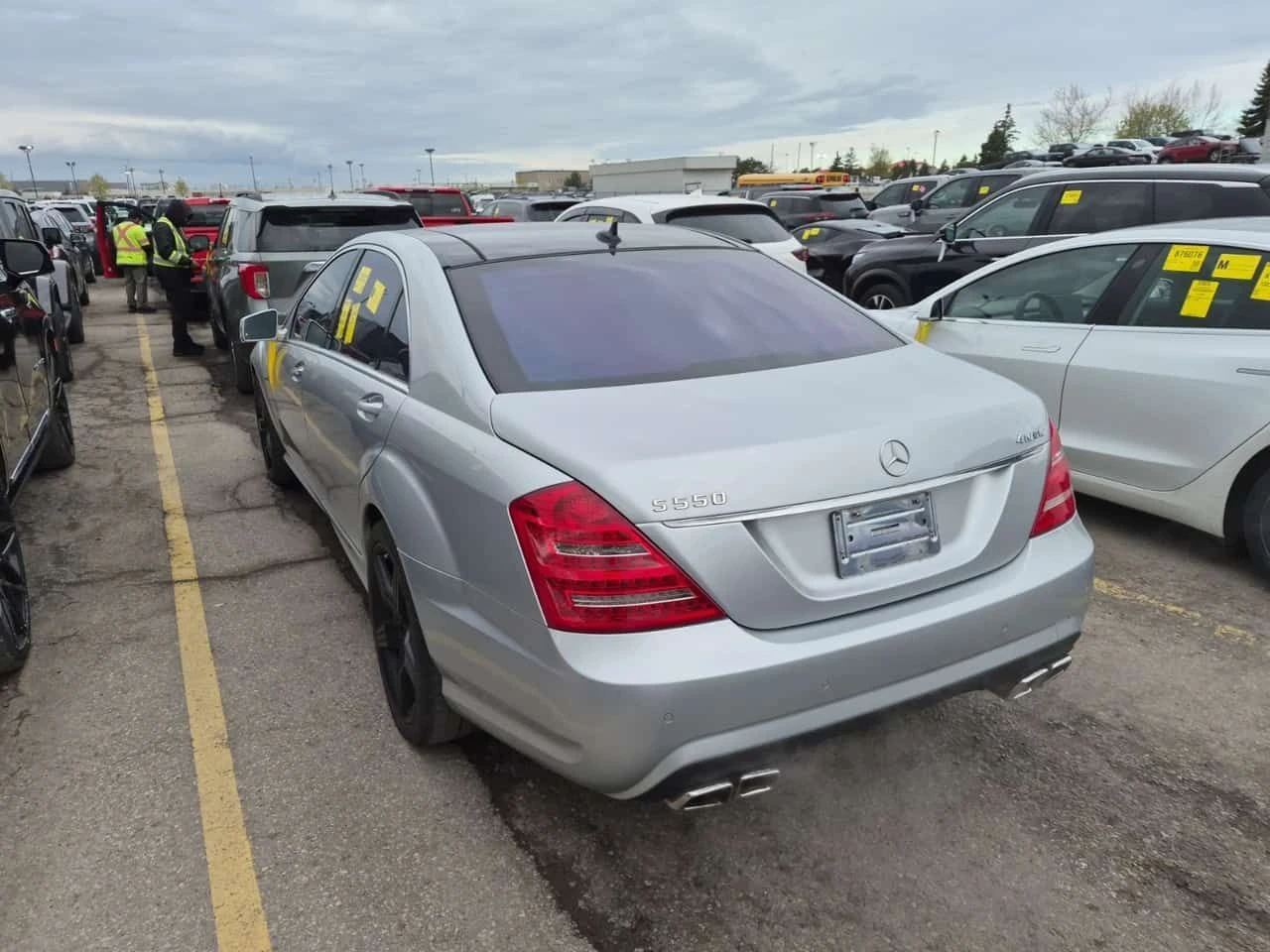 Mercedes-Benz S 550 * CARFAX * ДИСТРОНИК * ОБДУХВАНЕ * 2 КЛЮЧА * , снимка 4 - Автомобили и джипове - 54464153