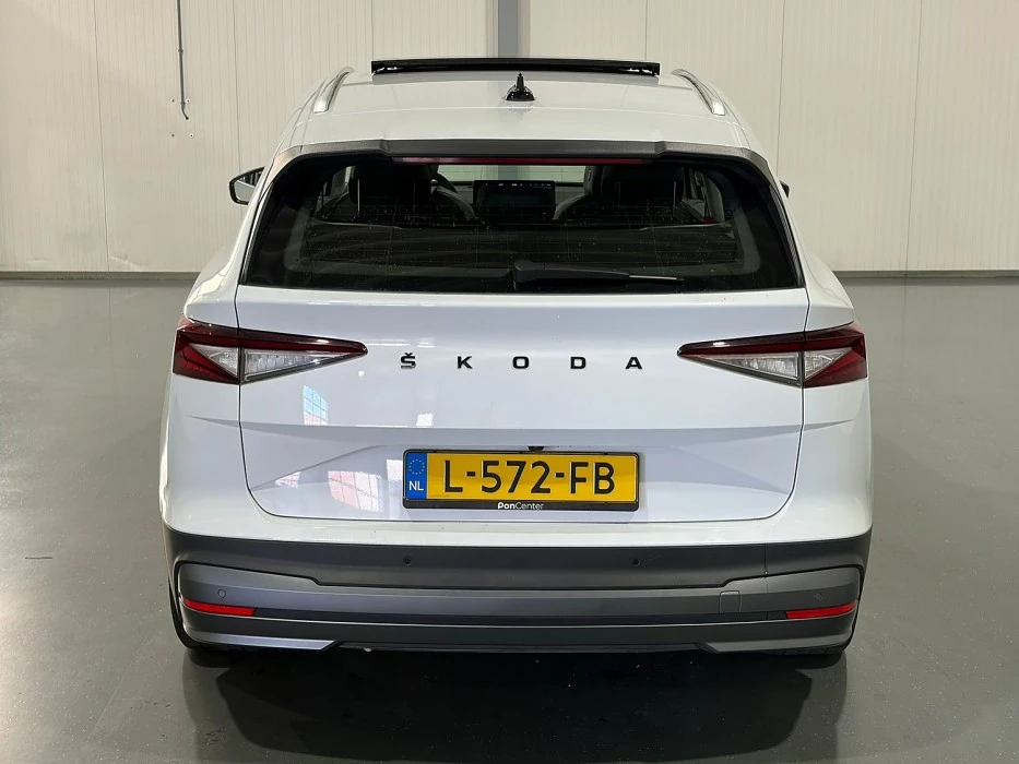 Skoda Enyaq IV80 82KW SOH 93% ПРОБЕГ 535КМ., снимка 5 - Автомобили и джипове - 54635612