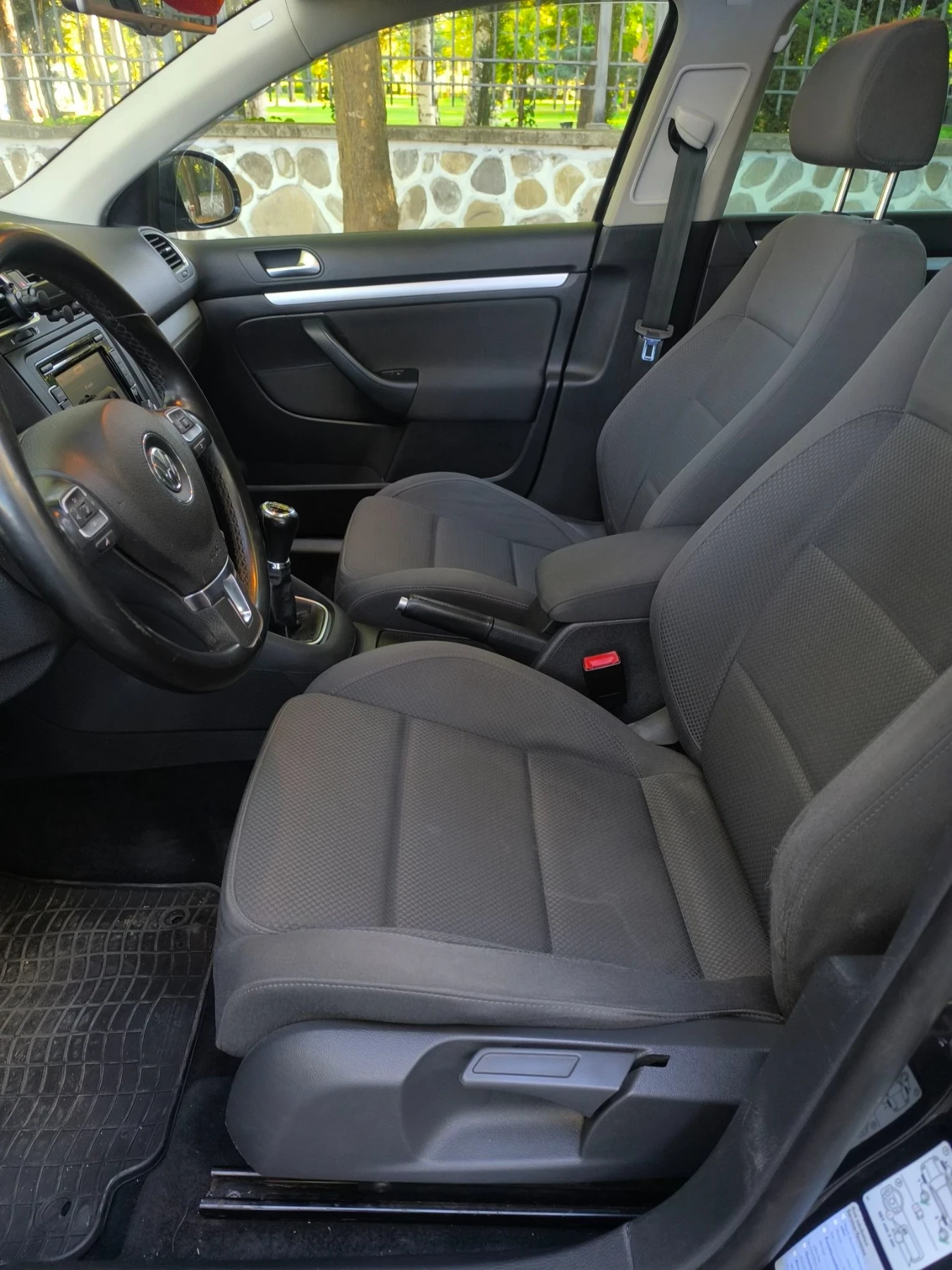 VW Golf 2.0 140ps, снимка 16 - Автомобили и джипове - 55998939