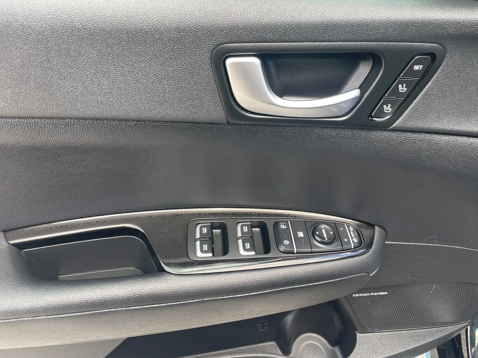 Kia Optima 2.0 Plug-in хибрид 205к.с., снимка 12 - Автомобили и джипове - 54750941
