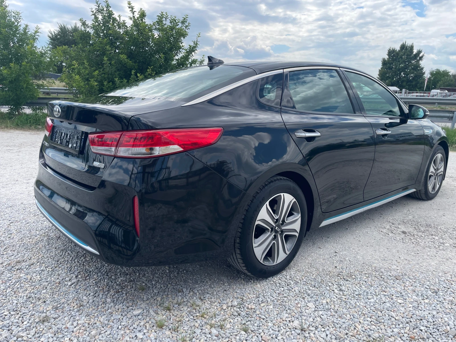 Kia Optima 2.0 Plug-in хибрид 205к.с., снимка 5 - Автомобили и джипове - 54750941