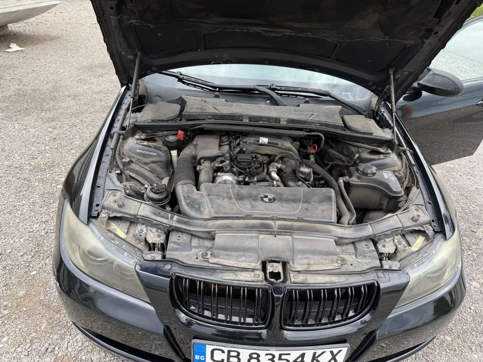 BMW 320 2.0, снимка 8 - Автомобили и джипове - 54806264