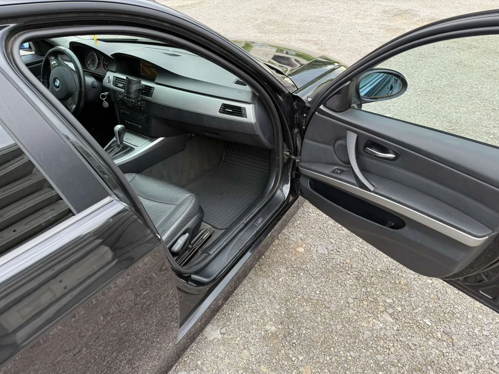 BMW 320 2.0, снимка 11 - Автомобили и джипове - 54806264