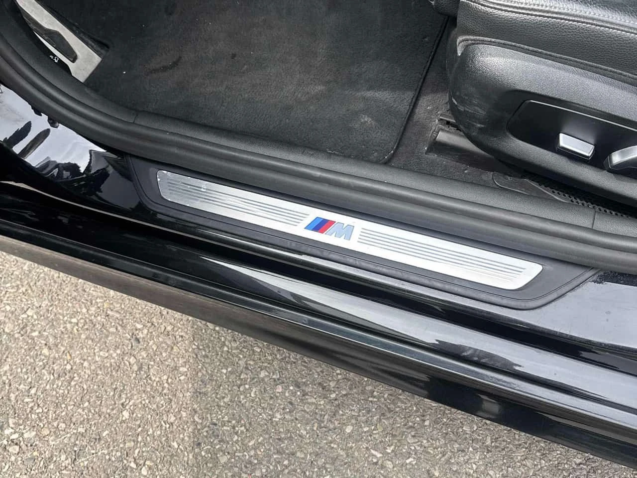 BMW 530 I XDRIVE | LED | M-PACK | PANO , снимка 7 - Автомобили и джипове - 54945647