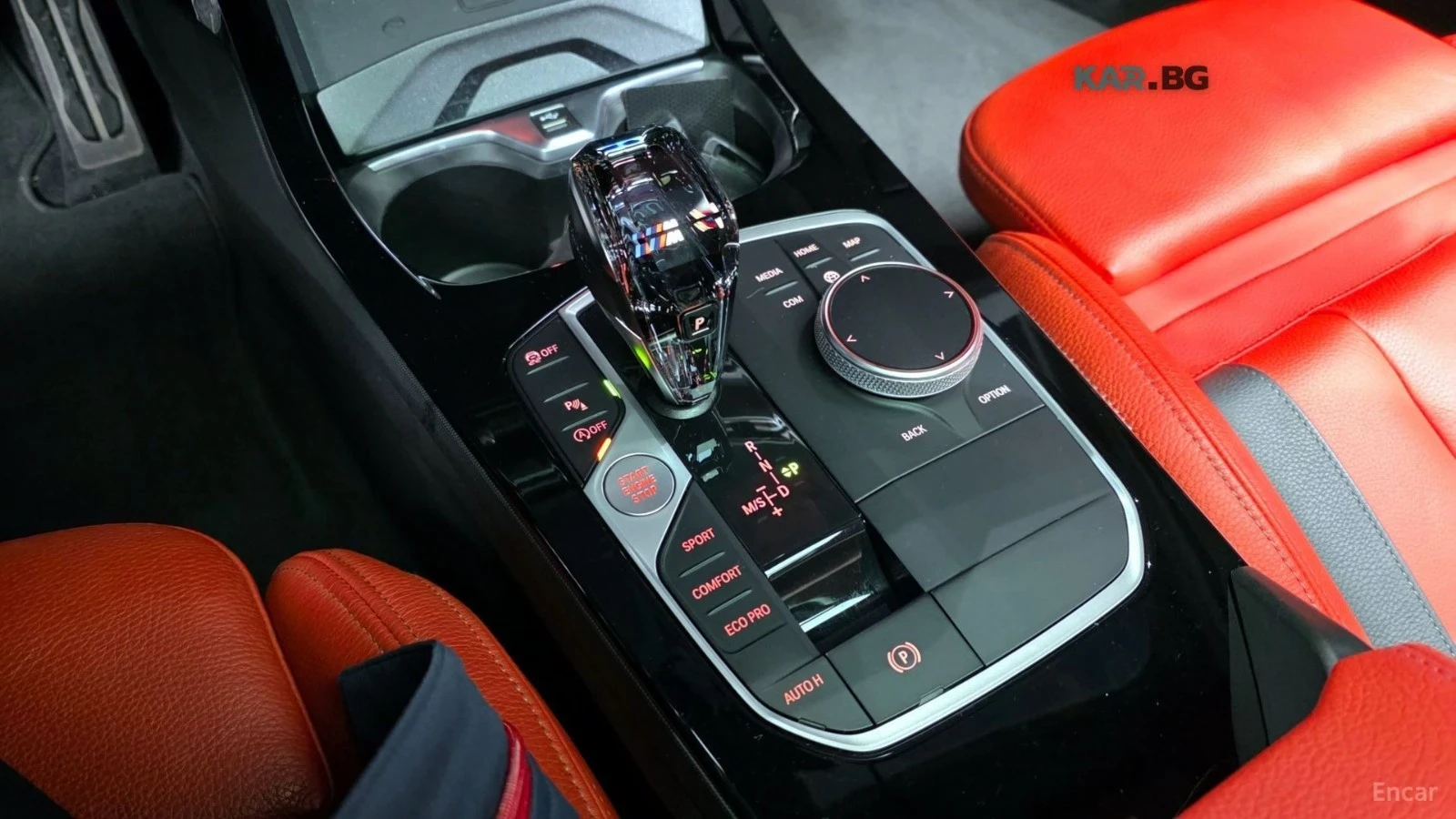 BMW M135 XDRIVE* M* SPORT* HEADUP* ПАНО* КАМЕРА* , снимка 12 - Автомобили и джипове - 54974156