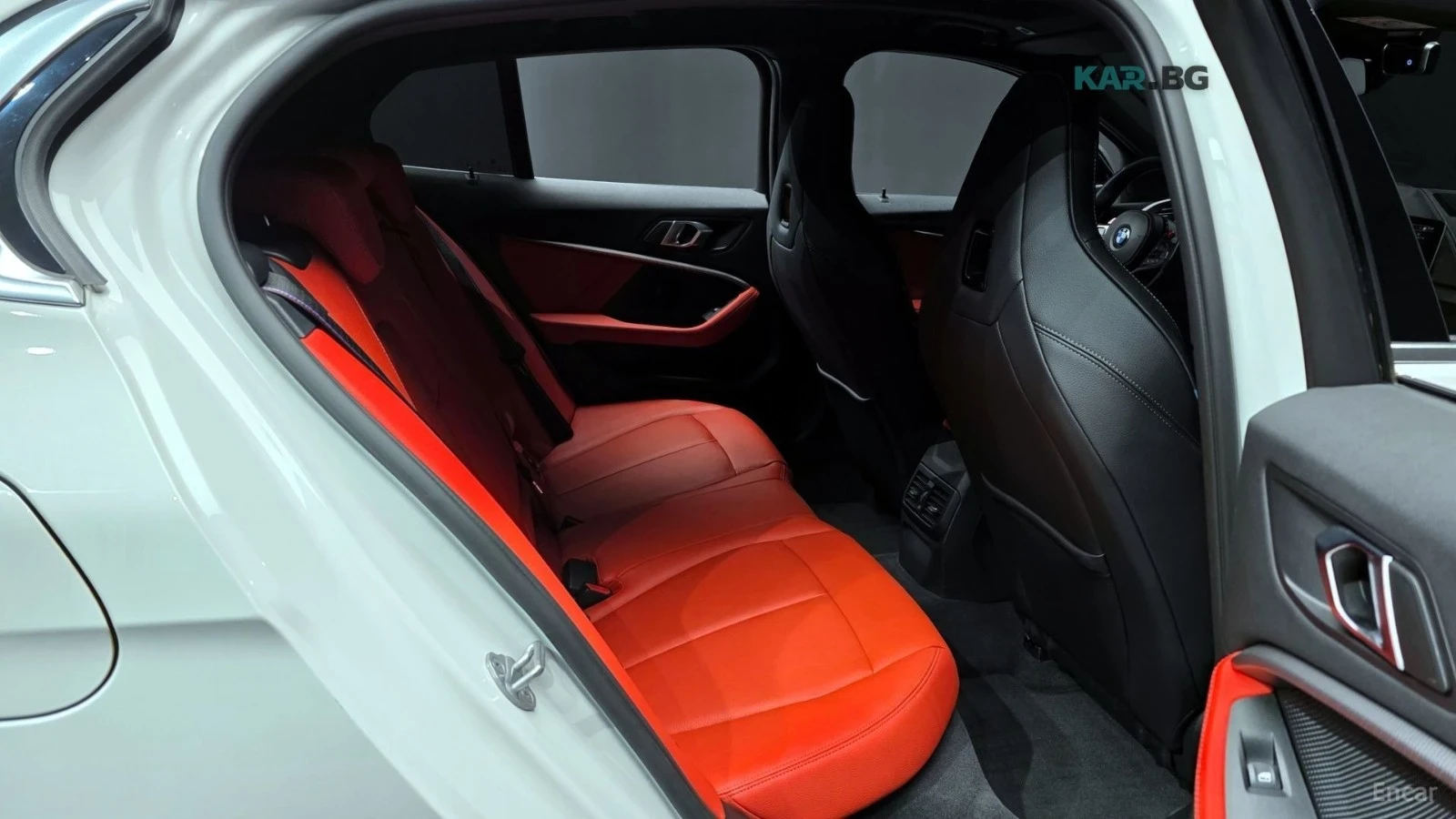 BMW M135 XDRIVE* M* SPORT* HEADUP* ПАНО* КАМЕРА* , снимка 14 - Автомобили и джипове - 54974156