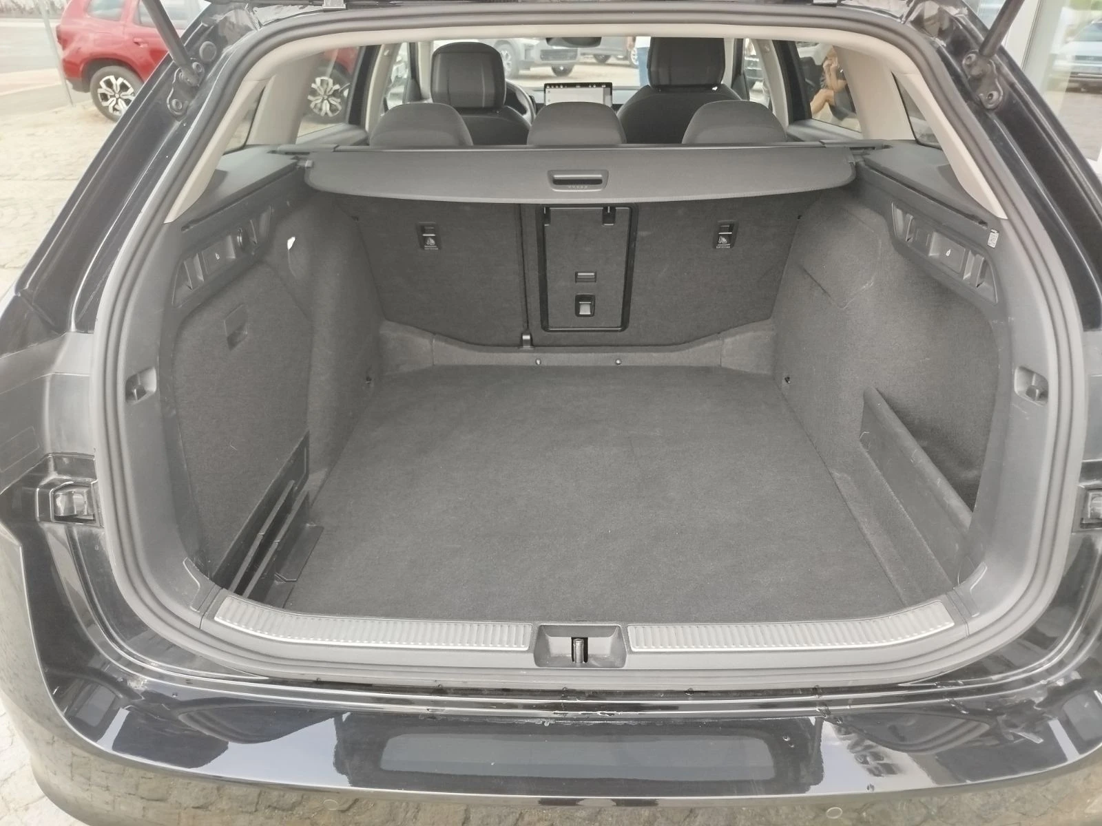 Skoda Superb 2.0 TDI/150 к.с., снимка 9 - Автомобили и джипове - 55187199