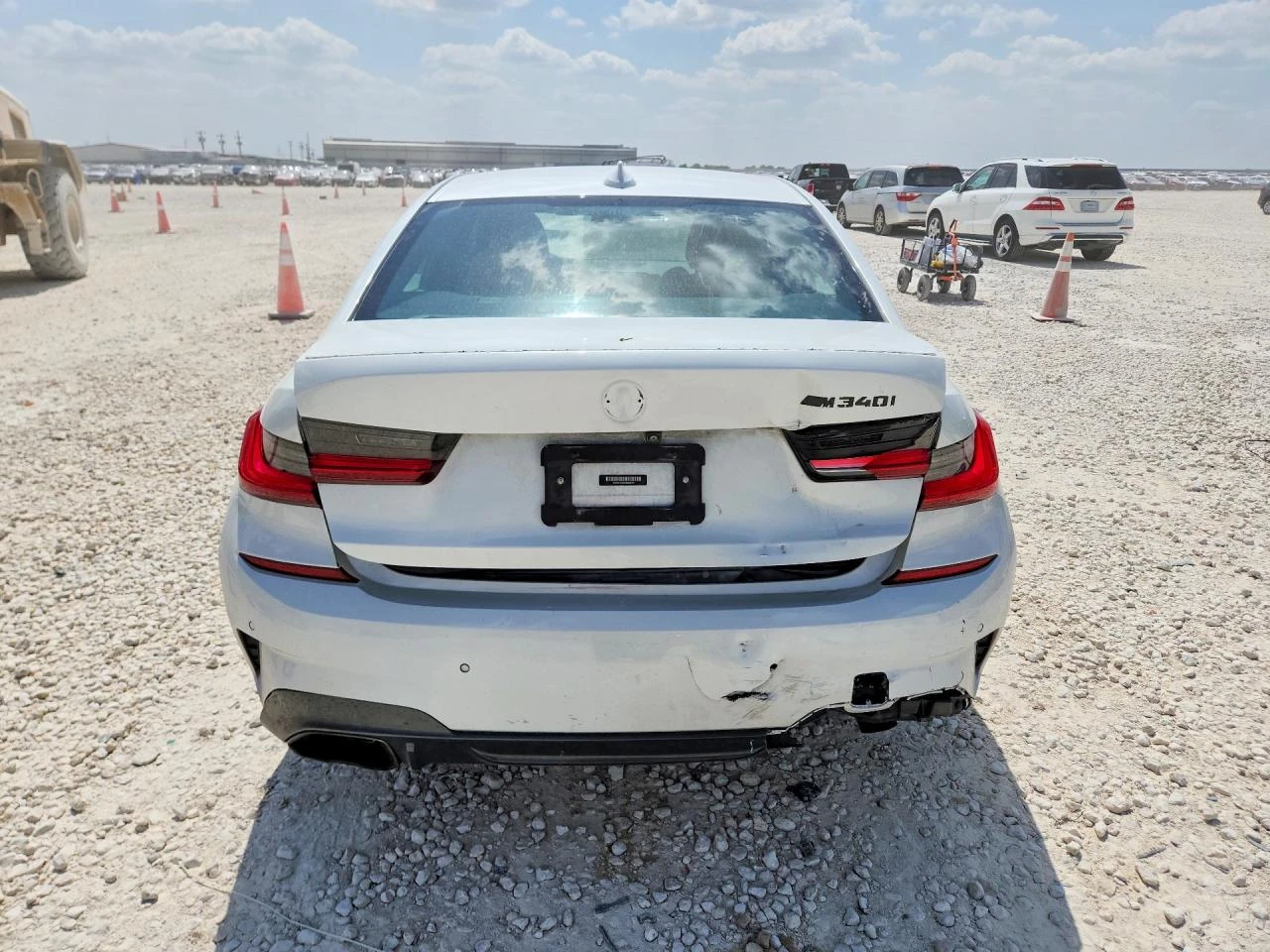 BMW 340 M340i* КОЖА* ПОДГРЕВ* ШИБИДАХ* КАМЕРА* , снимка 6 - Автомобили и джипове - 55510284