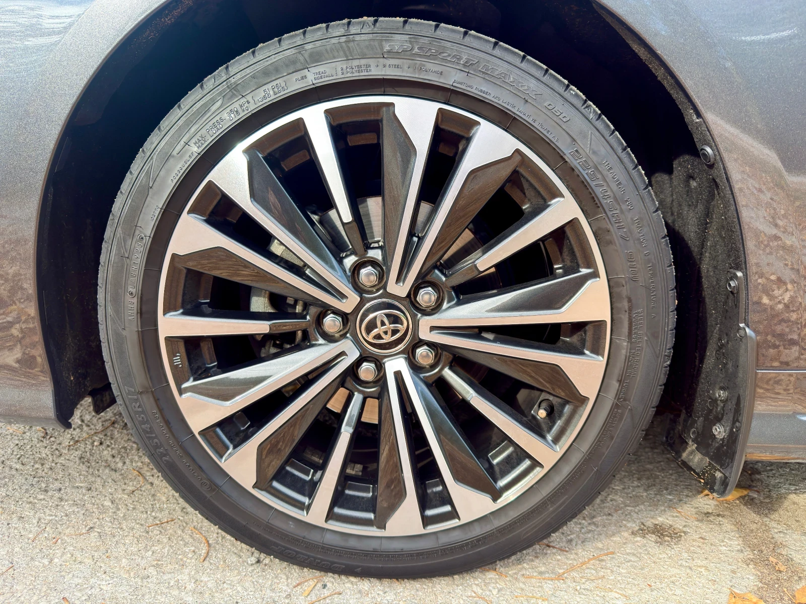 Toyota Corolla 1.5 Executive Plus 30 700 �� | Mobile.bg � ����������� 14