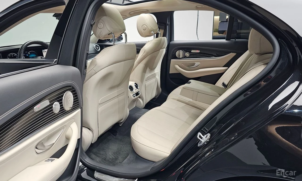 Mercedes-Benz E 450 4MATIC* BURMESTER* ОБДУХВАНЕ* LANE* ASSIST* 360КАМ, снимка 16 - Автомобили и джипове - 56117870