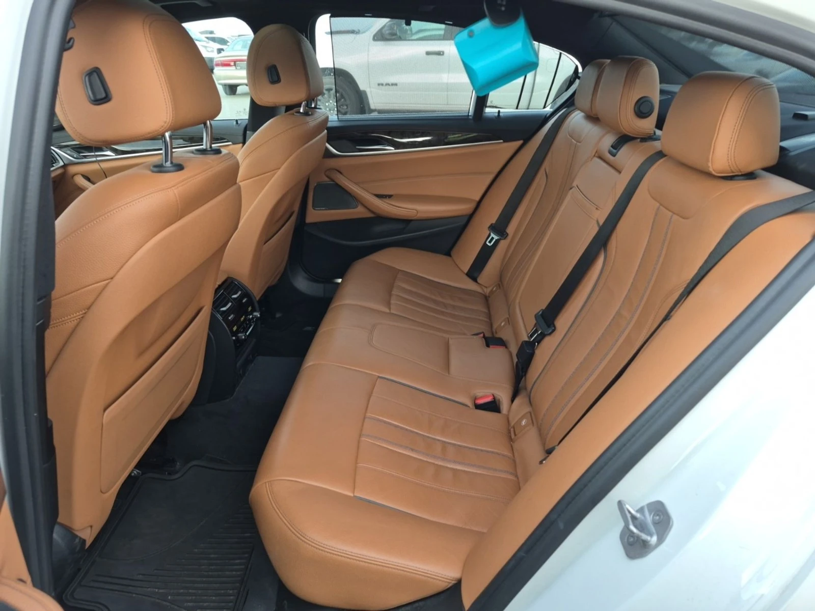 BMW 540 | xDrive | M Sport | ���� �� �������� & ���������� | Mobile.bg � ����������� 10