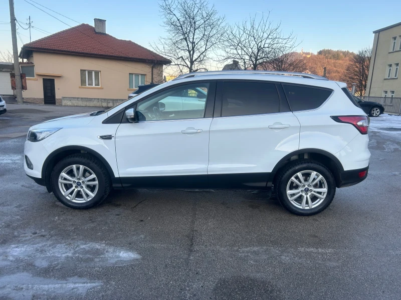 Ford Kuga 1.5 EcoBoost, снимка 3 - Автомобили и джипове - 48731042