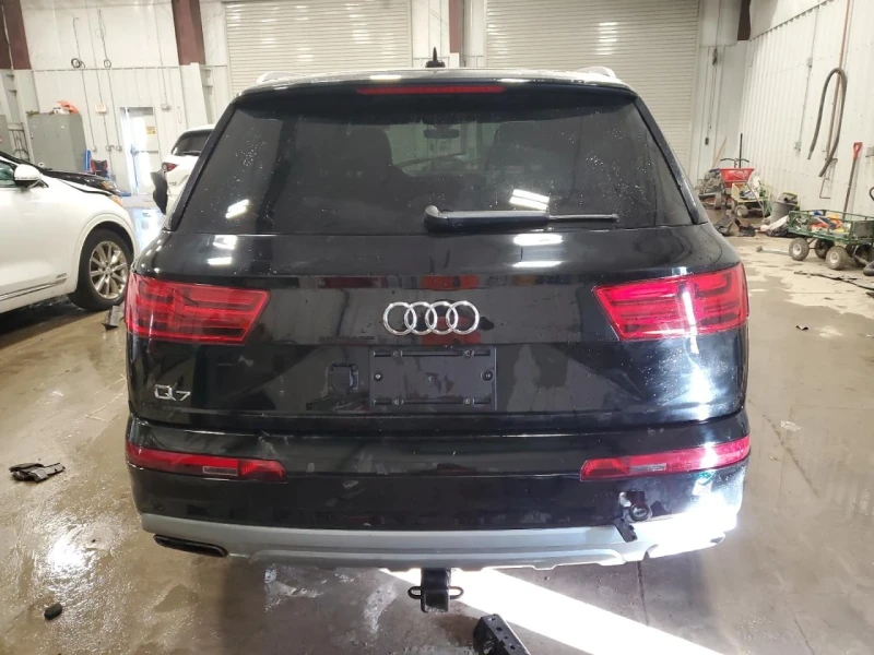 Audi Q7, снимка 3 - Автомобили и джипове - 48771293