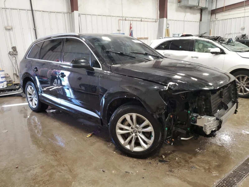 Audi Q7, снимка 5 - Автомобили и джипове - 48771293