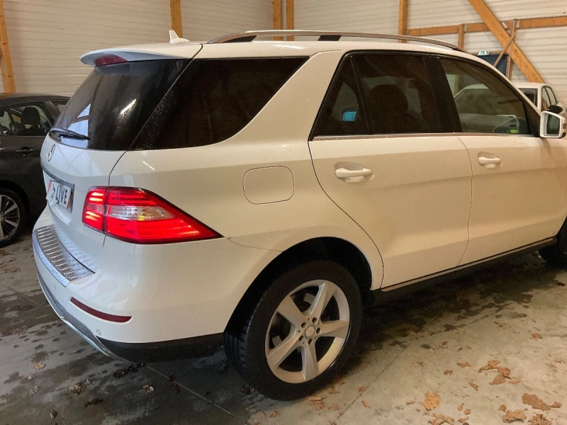 Mercedes-Benz ML 350 CDI BlueTEC, снимка 7 - Автомобили и джипове - 48789076