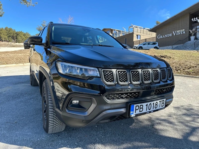 Jeep Compass, снимка 1 - Автомобили и джипове - 49421699