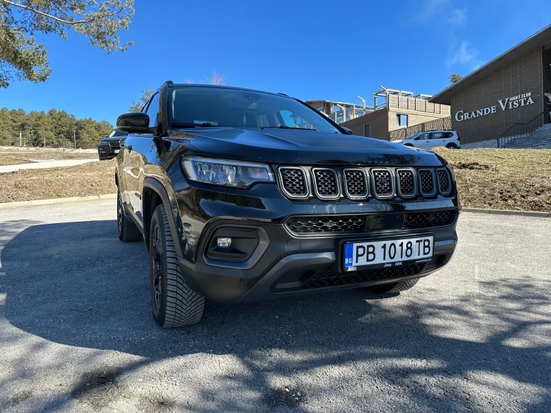 Jeep Compass, снимка 3 - Автомобили и джипове - 49421699