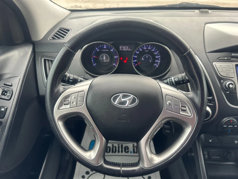 Hyundai IX35 2.0 CRDI 4X4, снимка 10 - Автомобили и джипове - 52330811
