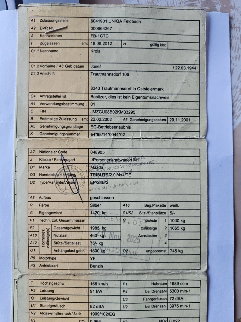 Mazda Tribute 2.0i 4+ 4 klimatik 124 k.c., снимка 17 - Автомобили и джипове - 52875953